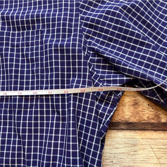 Men’s Land End 17 1/2 x 34 Button Down Shirt - Picture 3 of 4